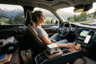 Leela Q Travel und Car Bloc